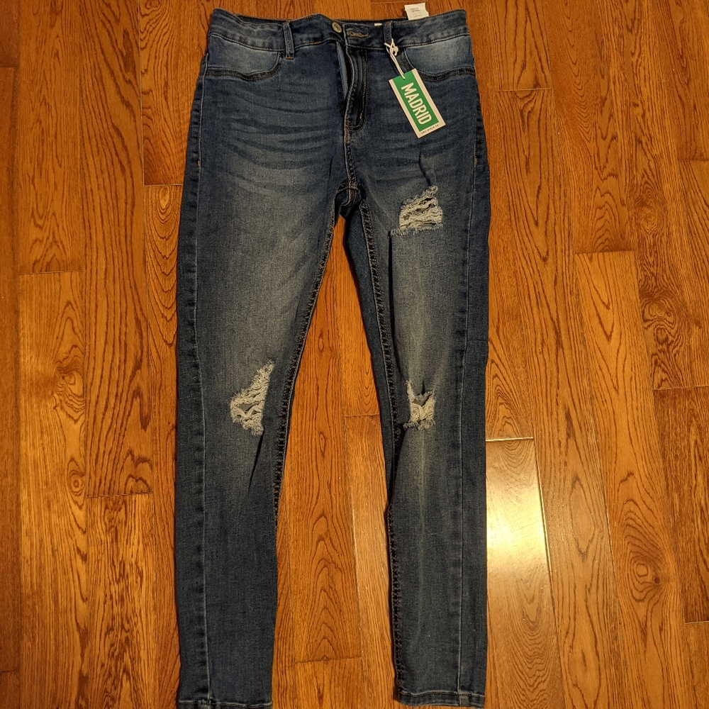New Size 7 Urban Planet Jeans Never Worn